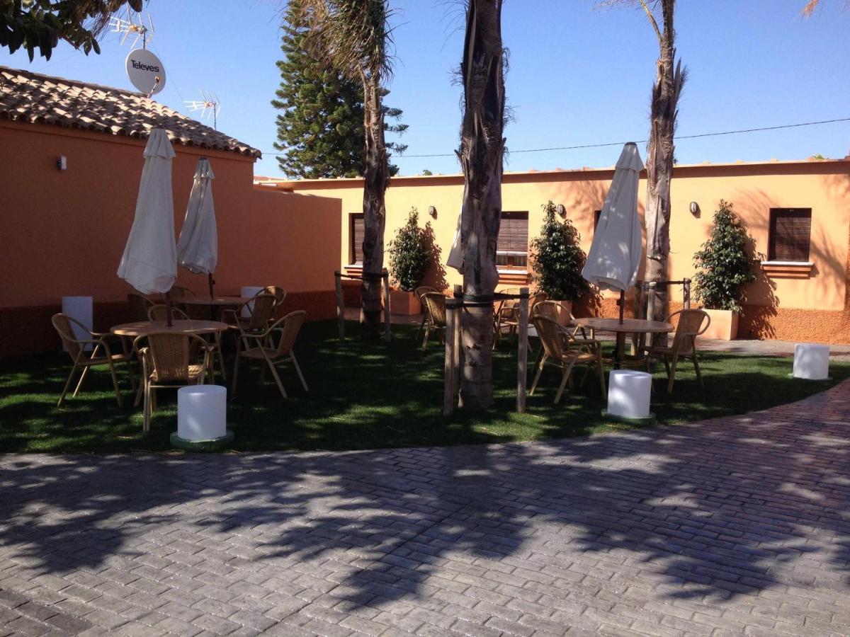 Estudio Para Pareja Con Jardincito Privado Barbaco Kadyks Zewnętrze zdjęcie